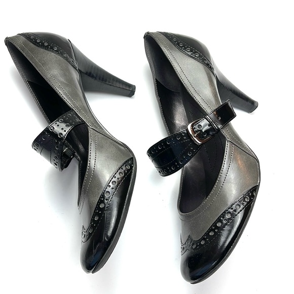 TAHARI GRAY & BLACK MARY JANE HEELS - Picture 4 of 7